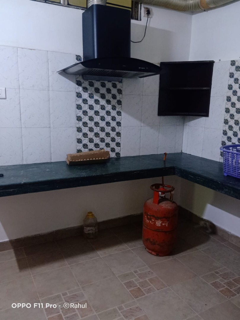 Semi Furnished 3bhk in Bhetapara, Guwahati, Assam, India for Rent